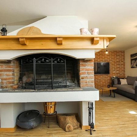 זאדאר Apartments Rensi מראה חיצוני תמונה