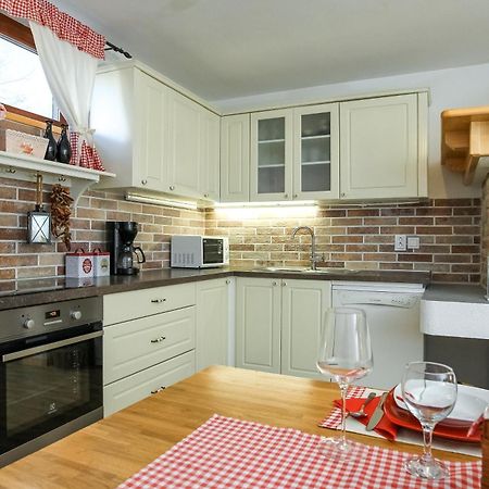 זאדאר Apartments Rensi מראה חיצוני תמונה