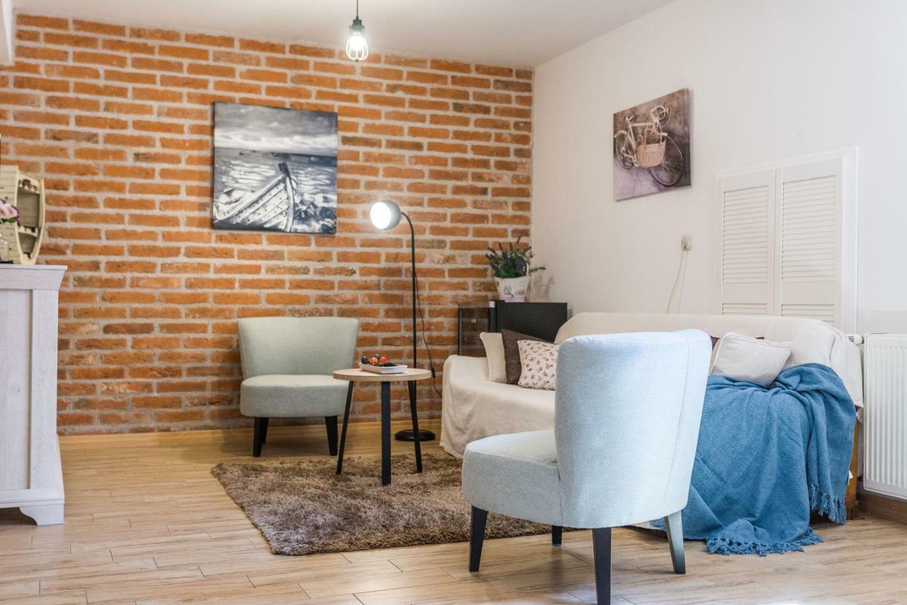 זאדאר Apartments Rensi מראה חיצוני תמונה